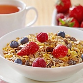 Хрустящие мюсли со смородиной от ТМ «Алтайская сказка»